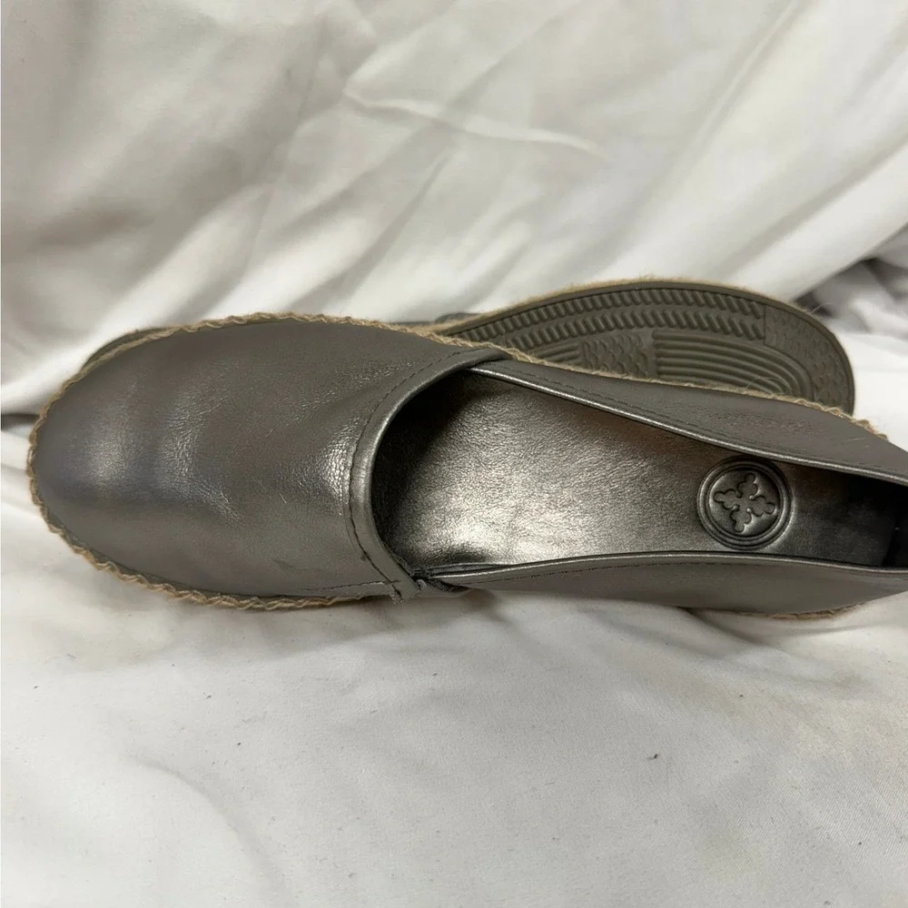 Charleston Shoe Co. Women's Dunes Slip On Casual Espadrille Shoes in Pewter EU36